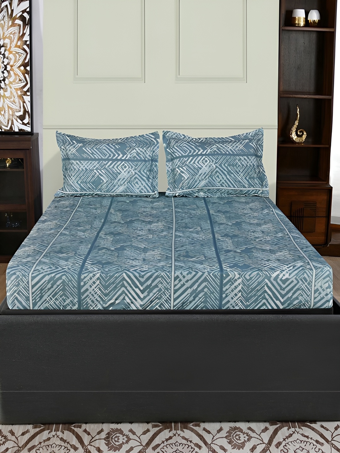 

Athome by Nilkamal Blue & White Abstract Queen Bedsheet With 2 Pillow Covers