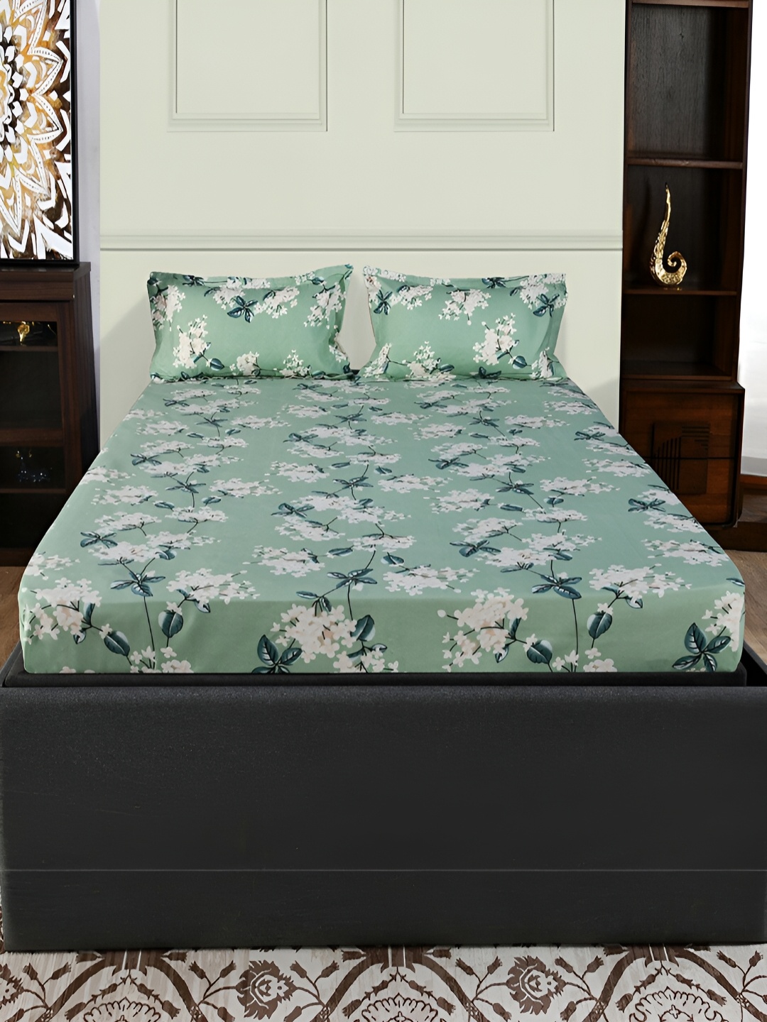 

Athome by Nilkamal Green & White Floral Queen Bedsheet With 2 Pillow Covers