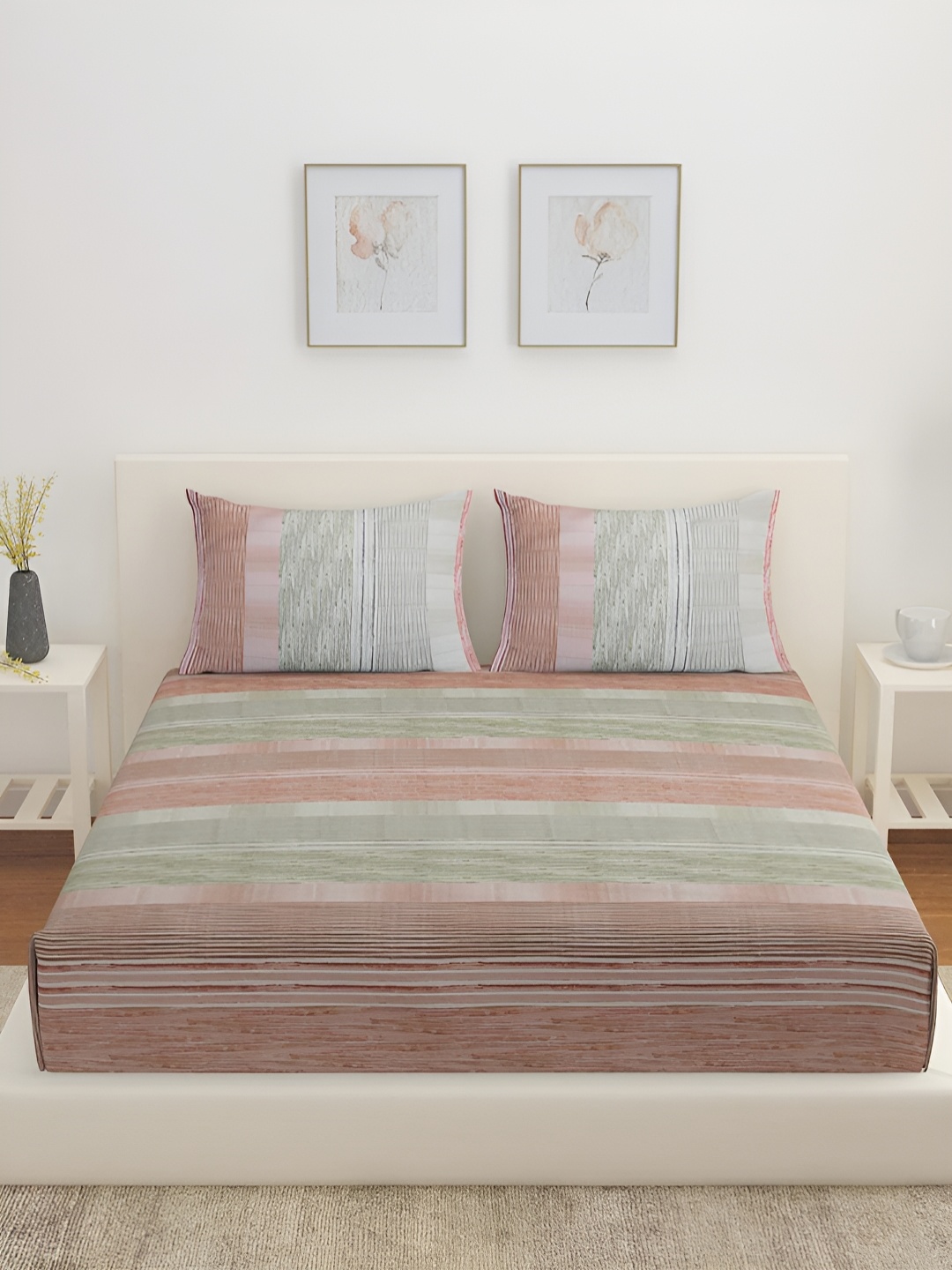 

Athome by Nilkamal Grey & Coral Striped 210 TC Queen Bedsheet With 2 Pillow Covers