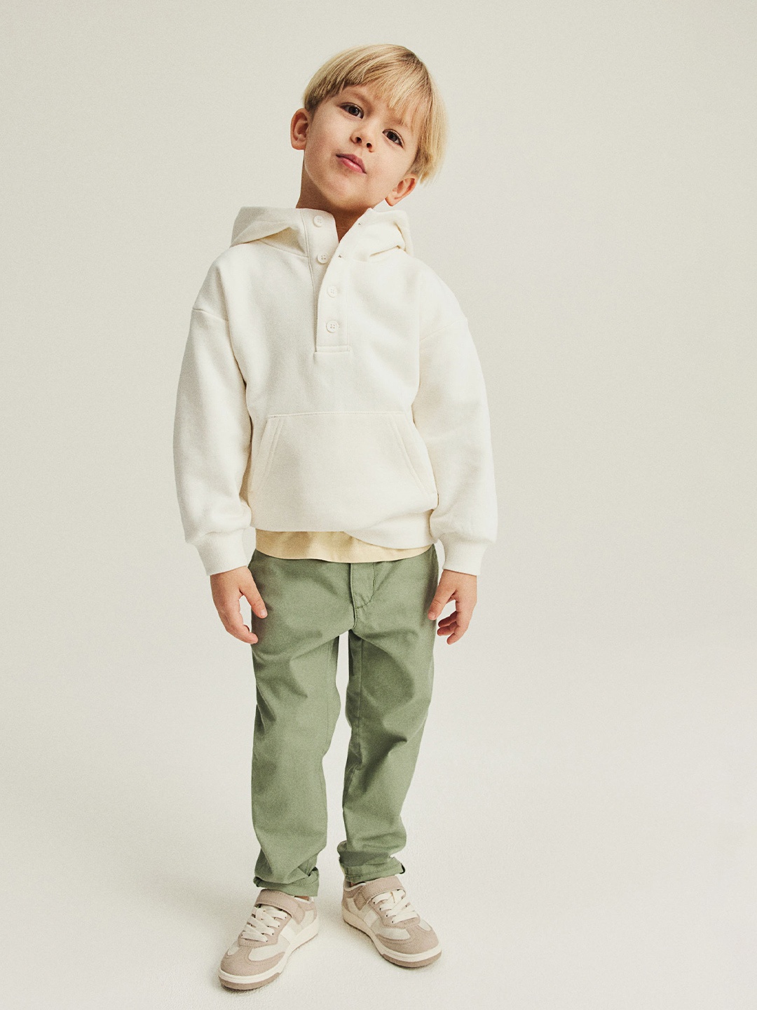 

H&M Boys Cotton Button-Top Hoodie, White