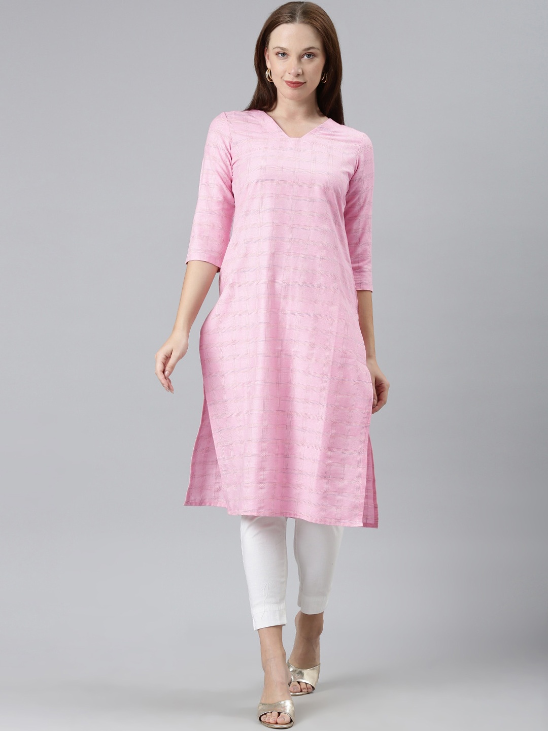 

KALINI Women Thread Work Kurta, Pink