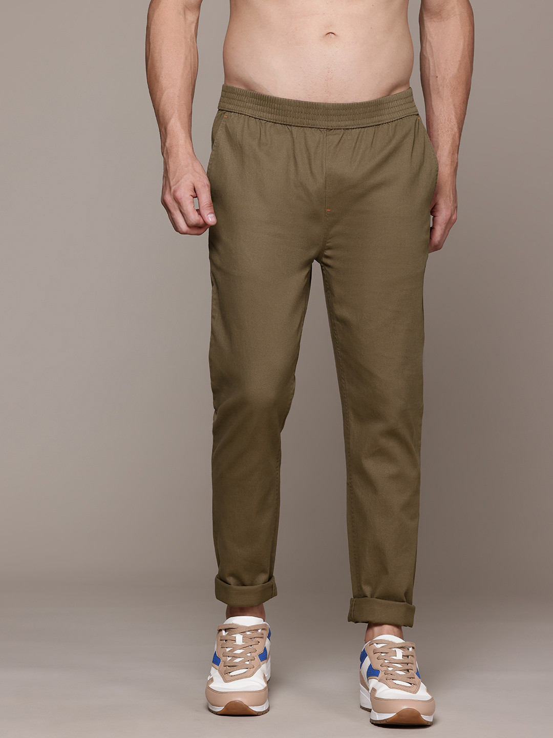 

The Roadster Lifestyle Co. Men Pure Cotton Trousers, Brown