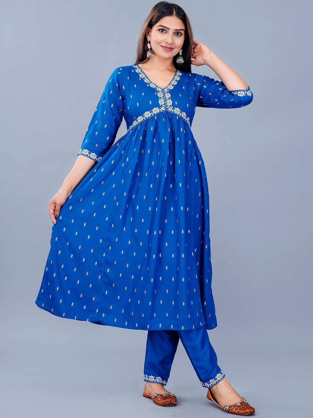 

MARISY Ethnic Motifs Printed Empire Kurta with Trousers, Blue