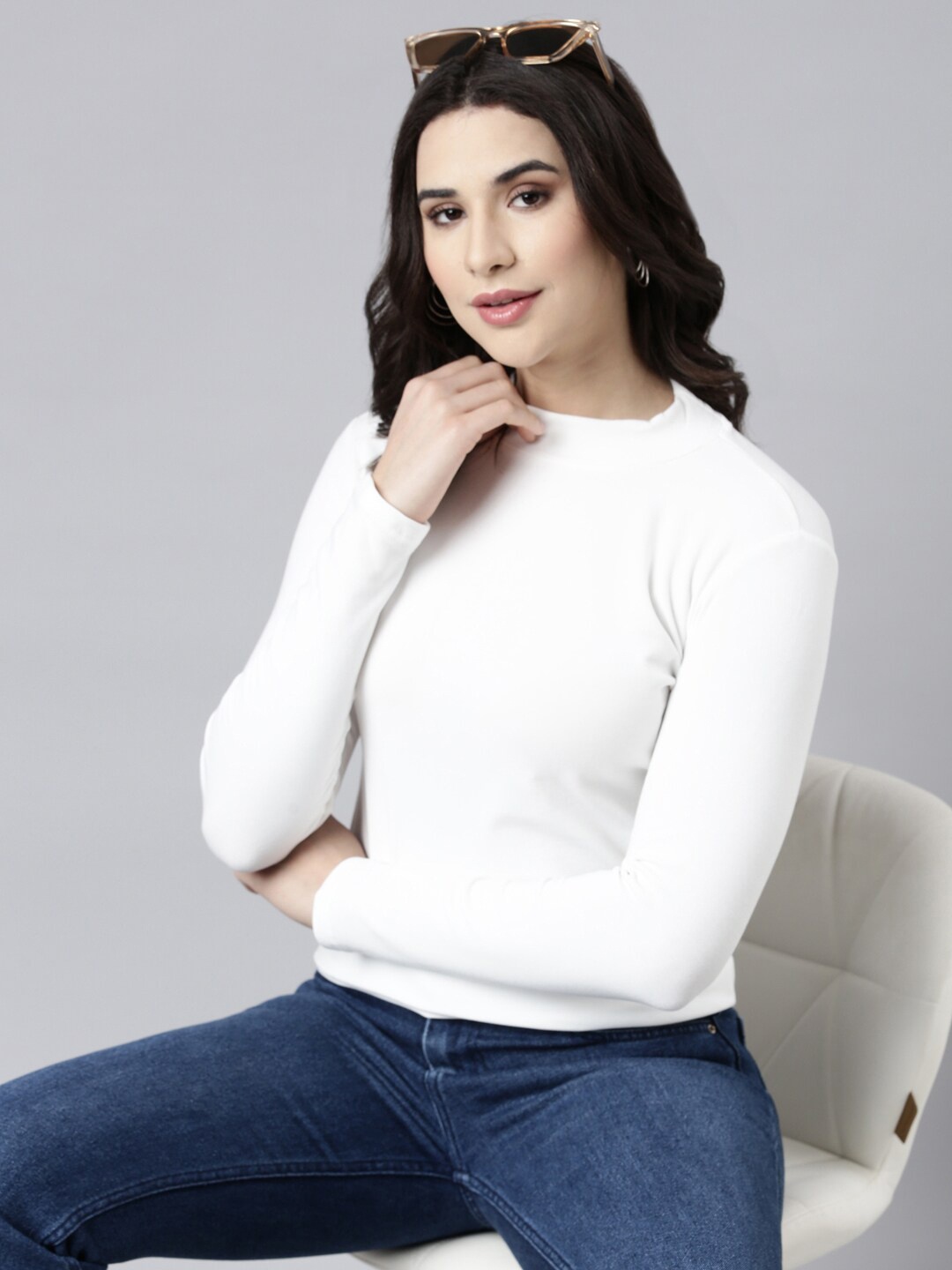 

SHOWOFF Round Neck Long Sleeves Fitted Top, Off white