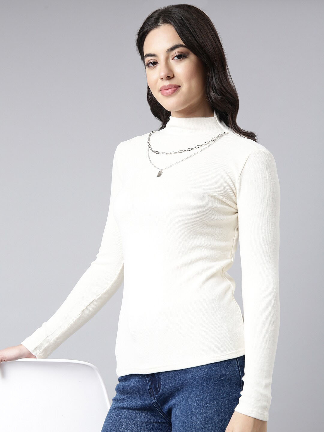 

SHOWOFF High Neck Acrylic Top With Chain, Cream