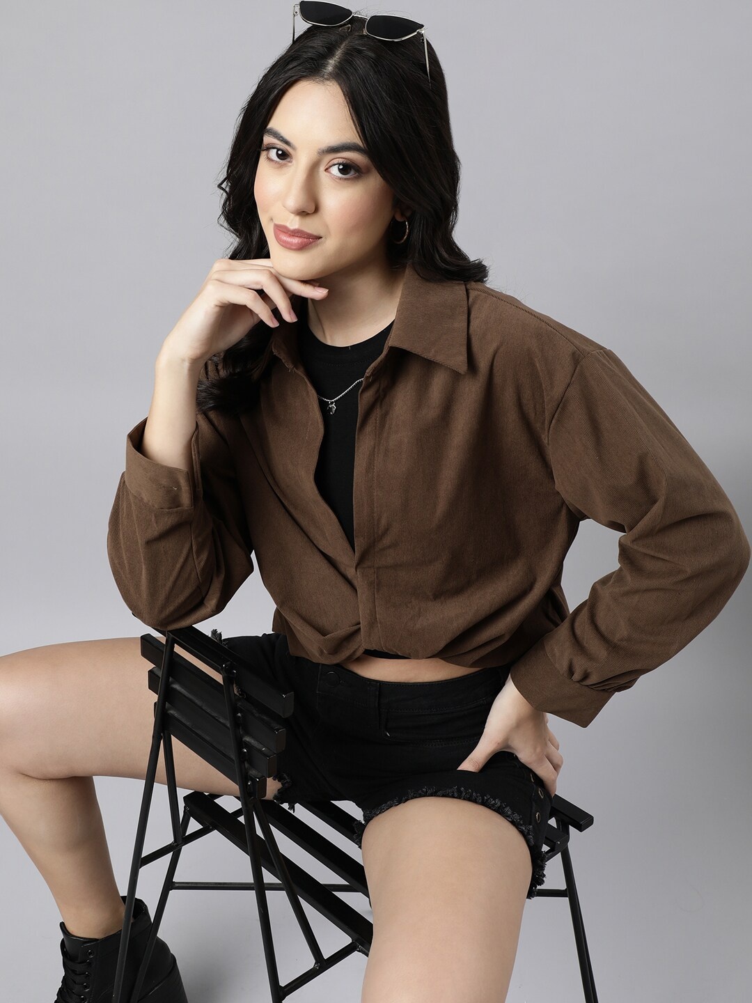 

SHOWOFF Cuffed Sleeves Twisted Shirt Style Top, Brown