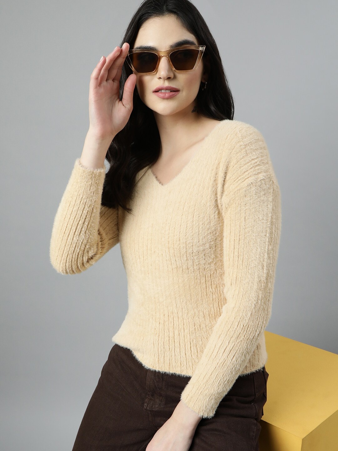 

SHOWOFF Self Design Faux Fur Trim Acrylic Fitted Top, Beige