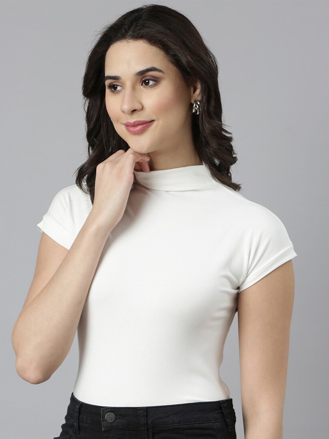 

SHOWOFF High Neck Short Sleeves Top, Off white