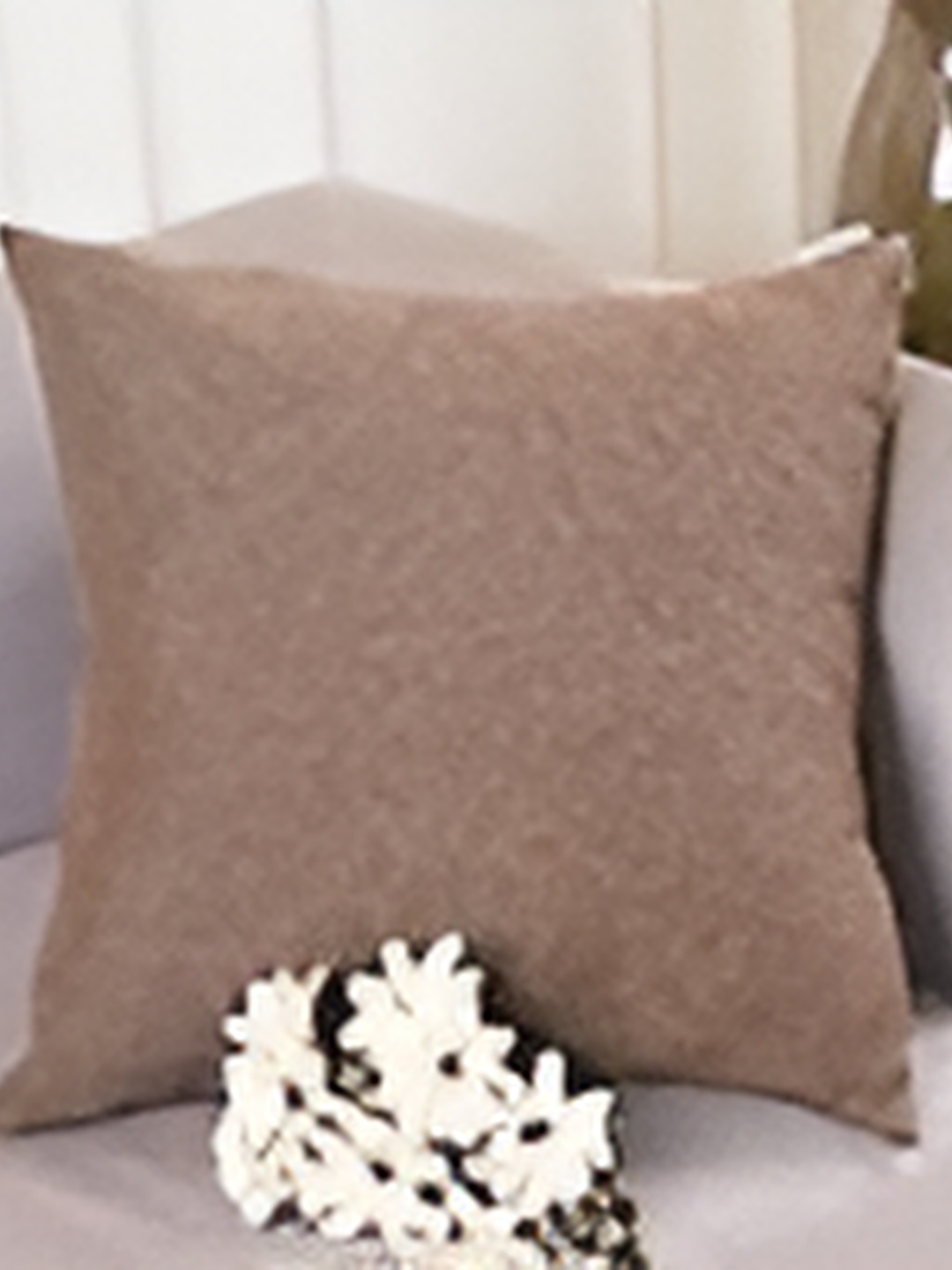 

CASA-NEST Brown Woollen Cushion Covers