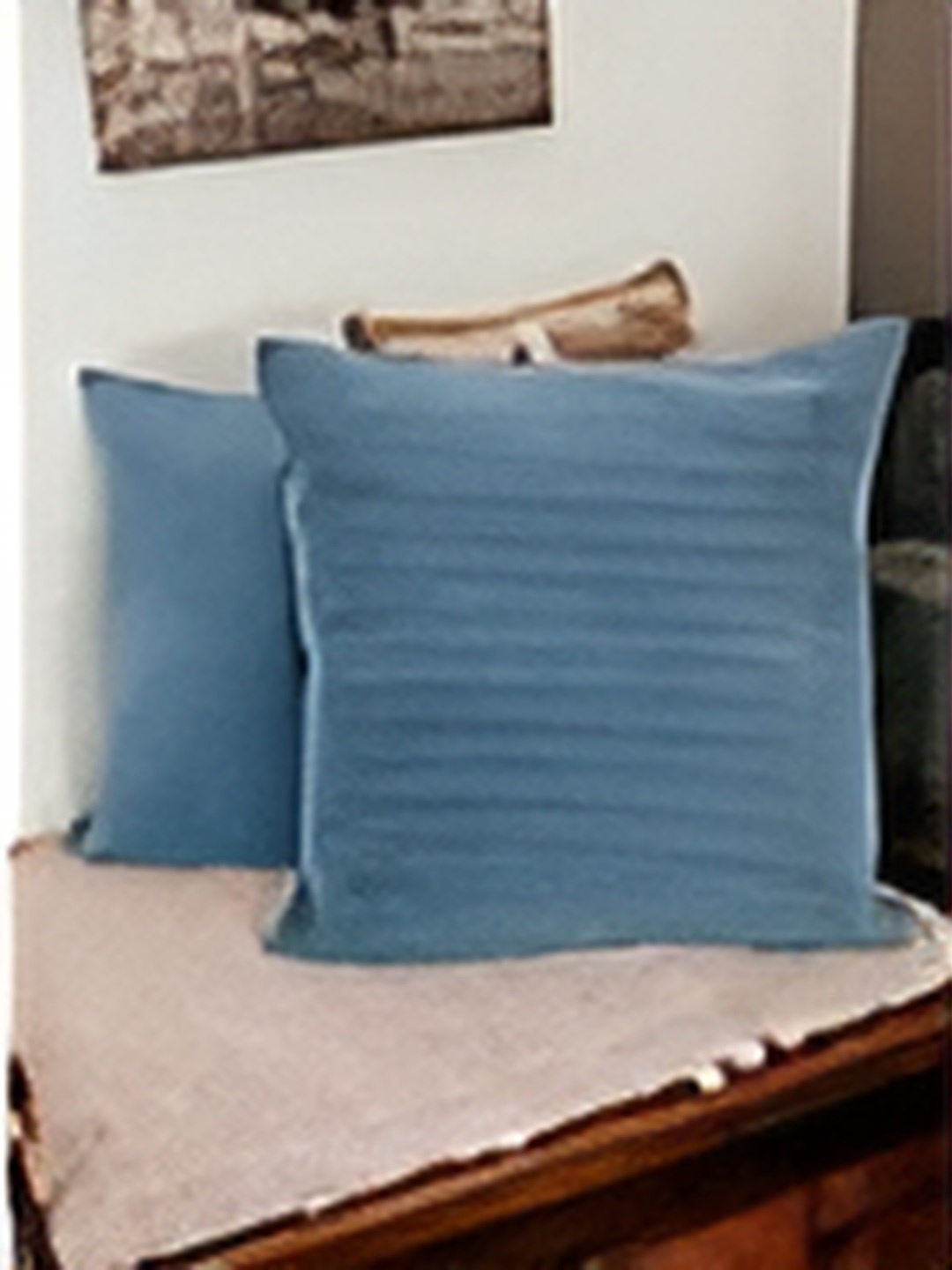 

CASA-NEST Blue Woollen Cushion Covers