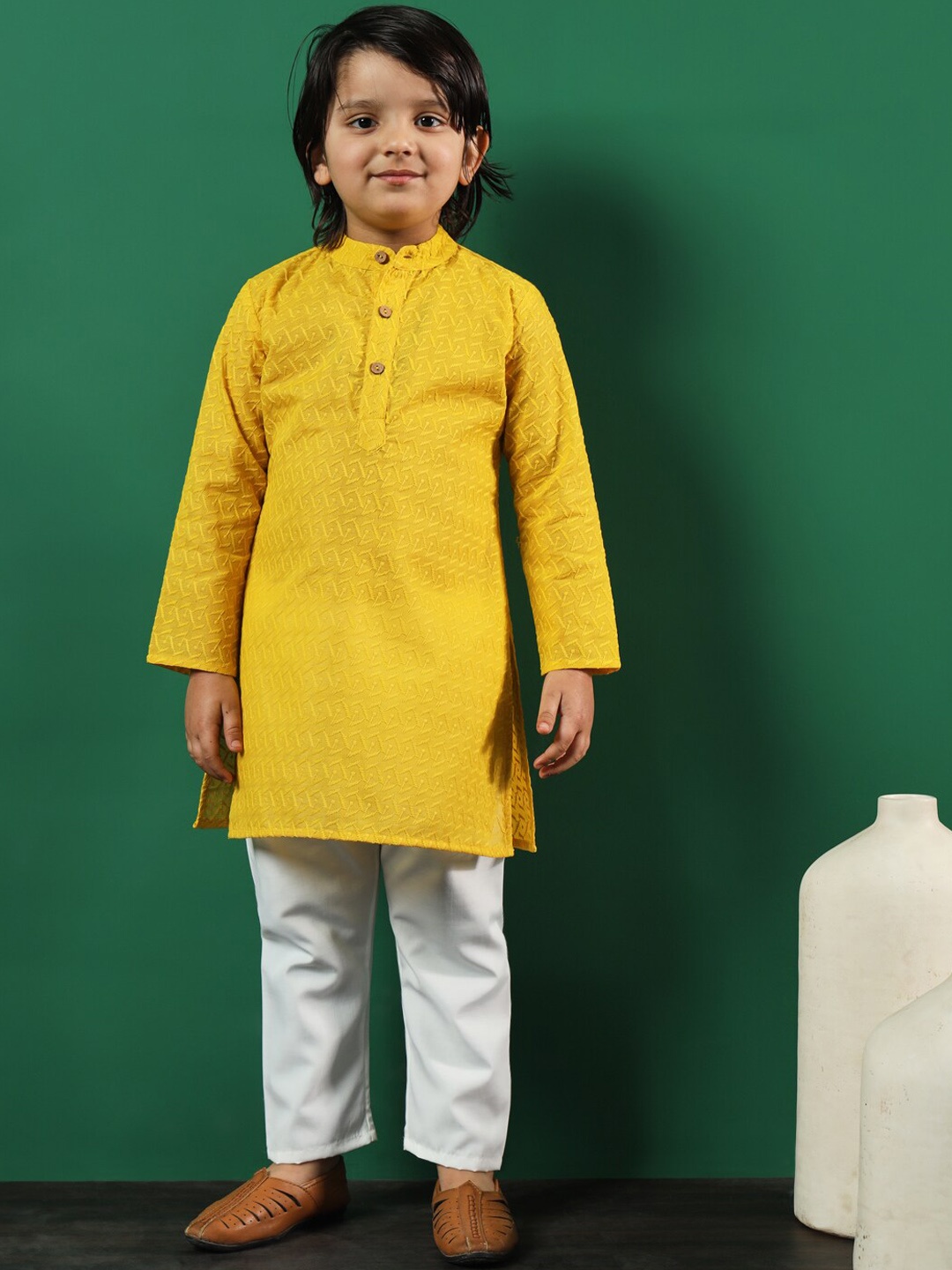

Readiprint Boys Ethnic Motifs Embroidered Pure Cotton Kurta with Pyjamas, Yellow