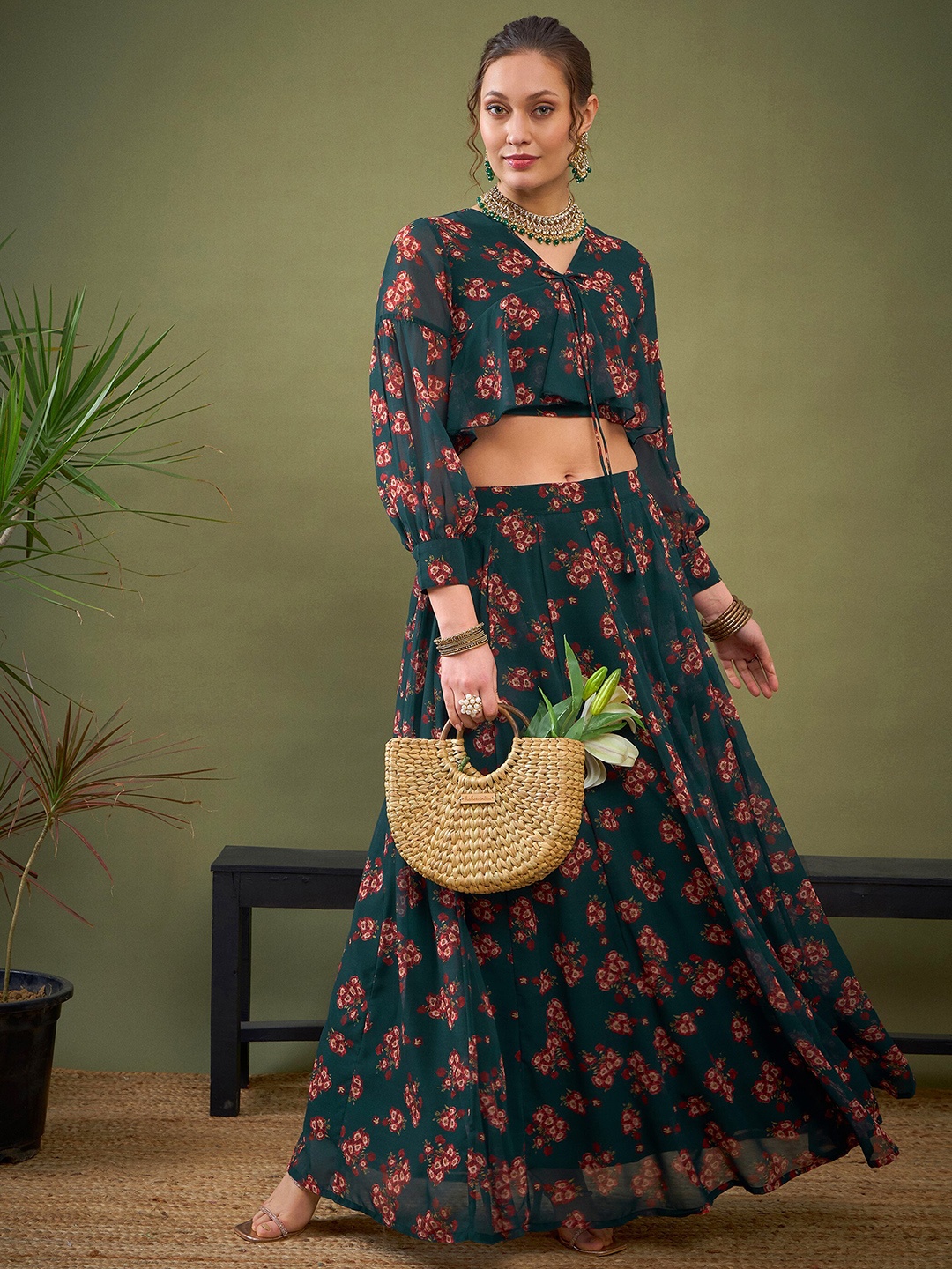 

Shae by SASSAFRAS Green Floral Printed Crop Top With Skirt