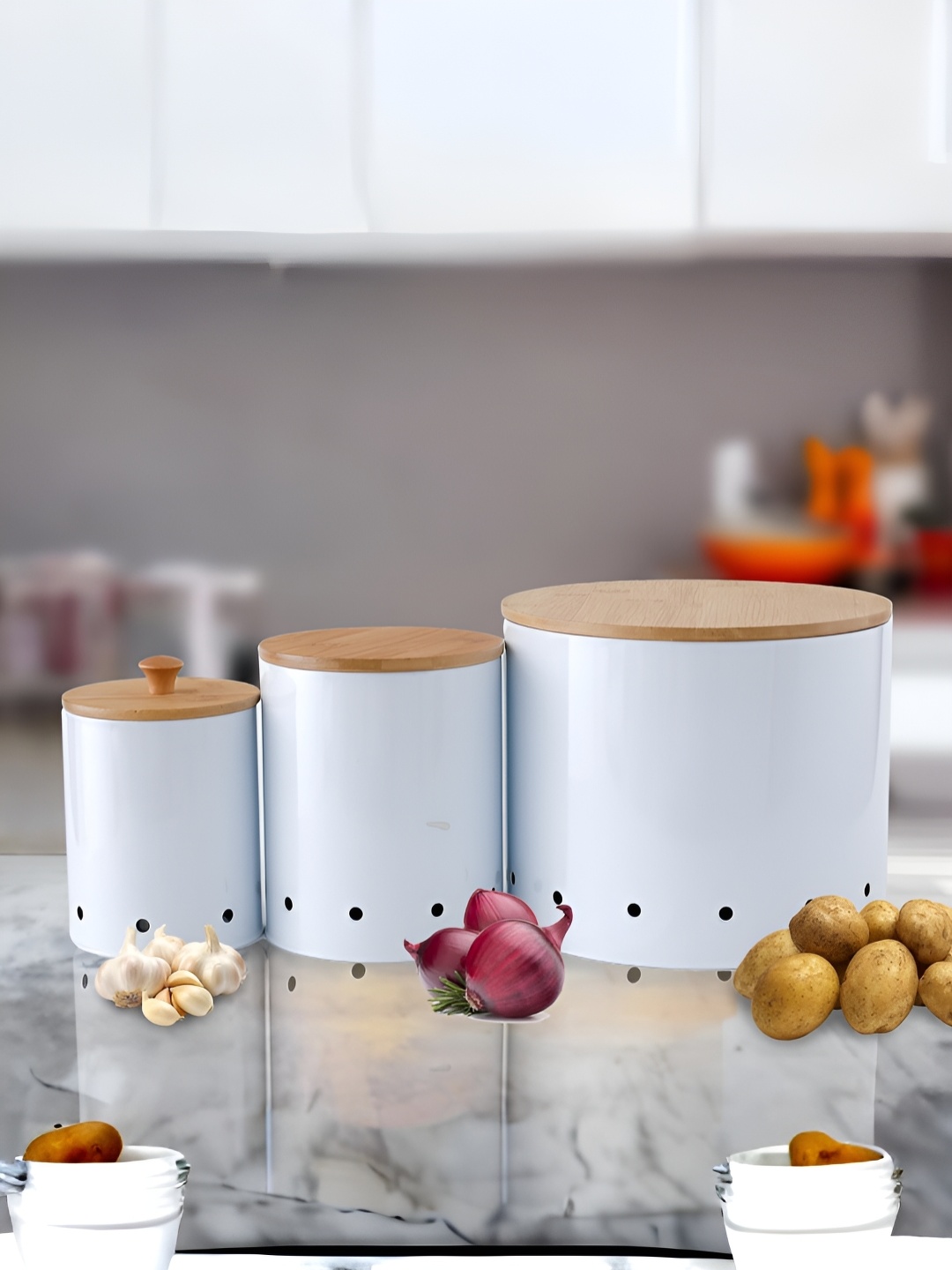 

The Better Home Beige Metal Microwave Safe Core