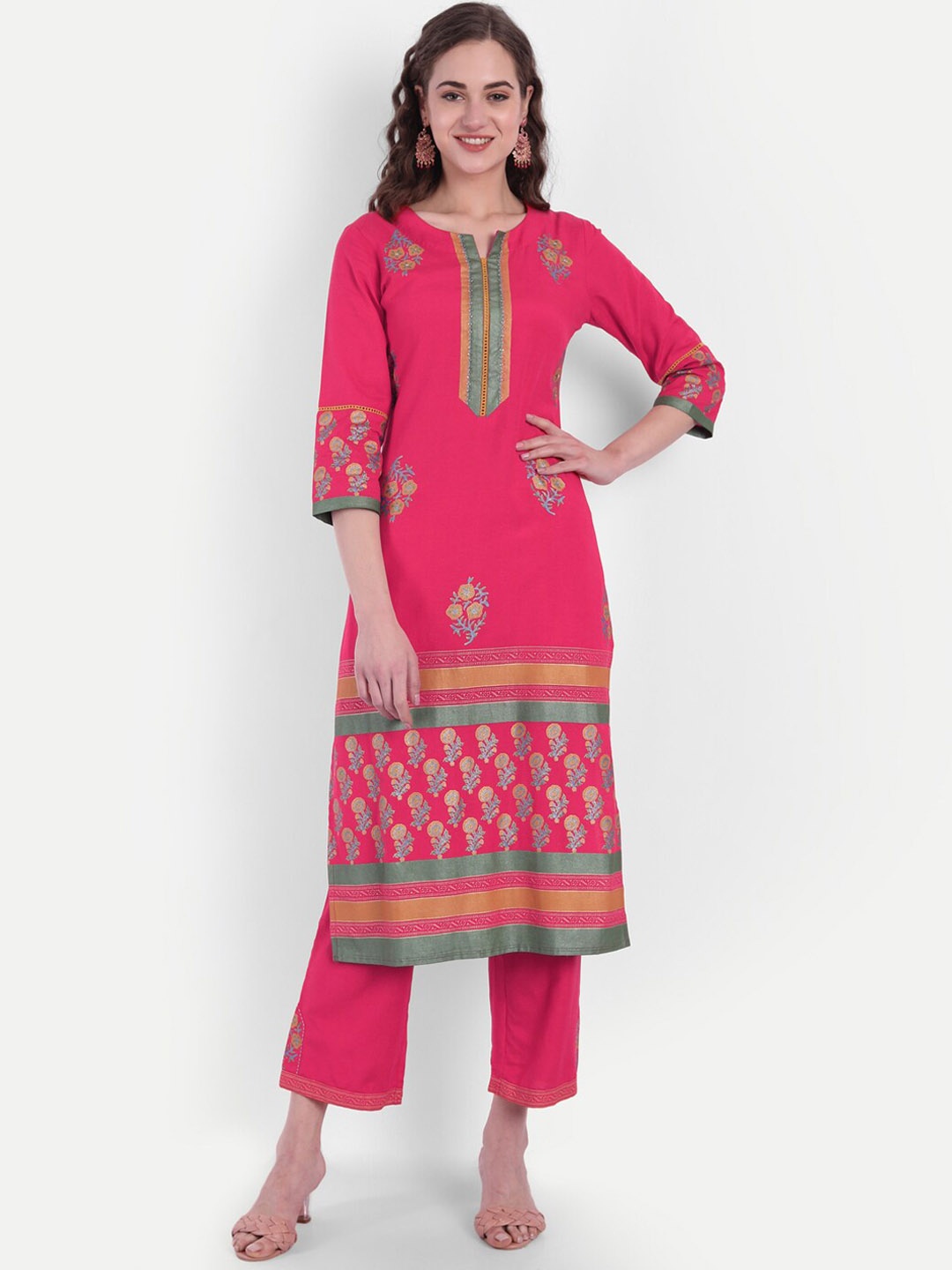 

SUTI Floral Printed Regular Kurta with Trousers, Pink