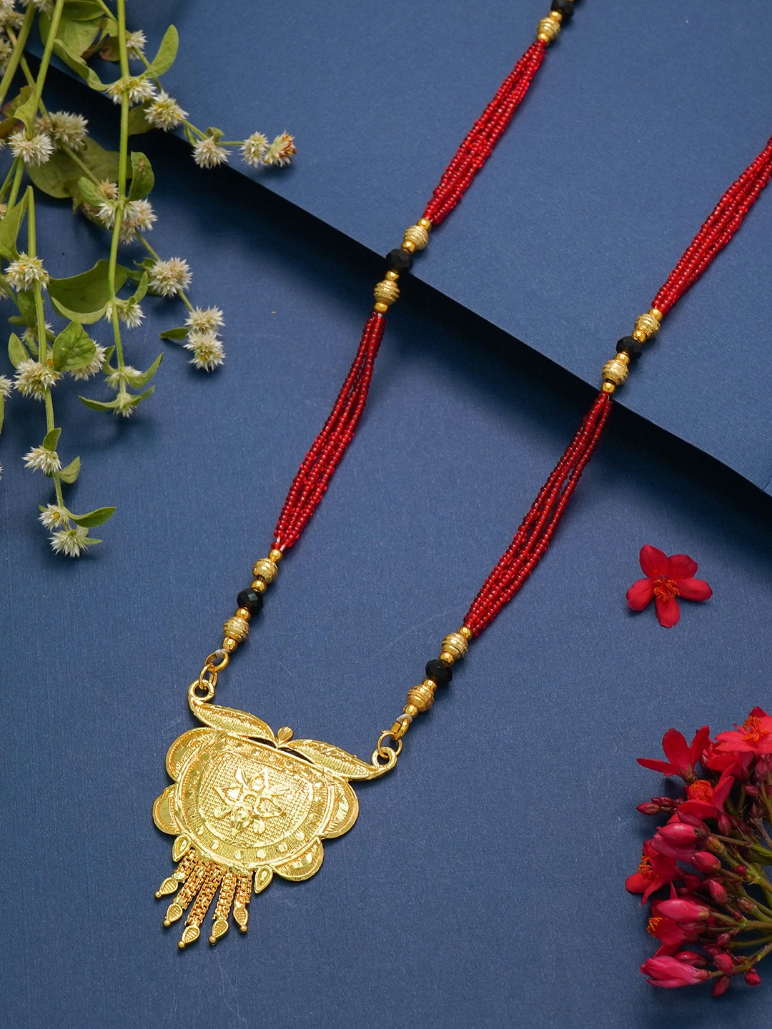 

Ramdev Art Fashion Jwellery Gold-Plated Artificial Stones and Beads Mangalsutra