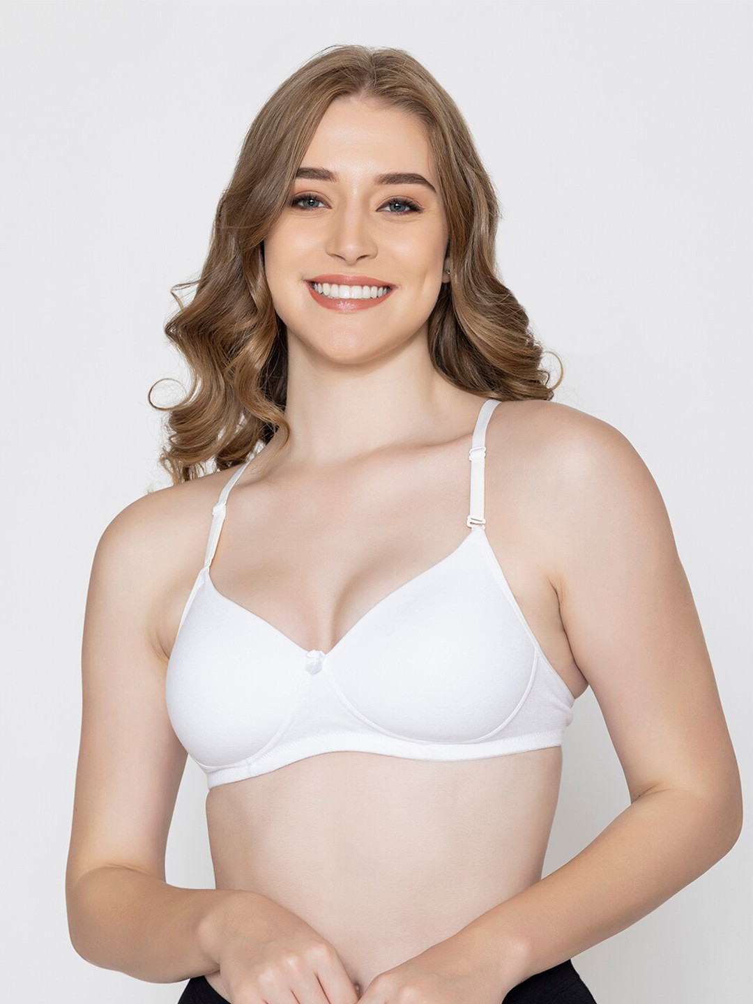 

B'ZAR Cotton T-shirt Bra Full Coverage Lightly Padded All Day Comfort, White