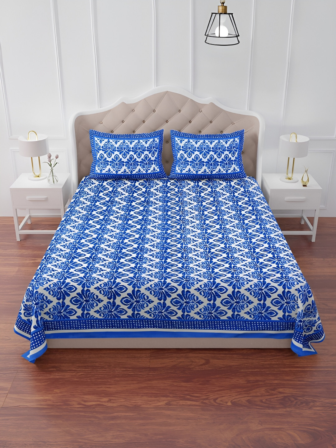 

The Craft Monk Blue & White Floral Print Cotton 240 TC King Bedsheet with 2 Pillow Covers