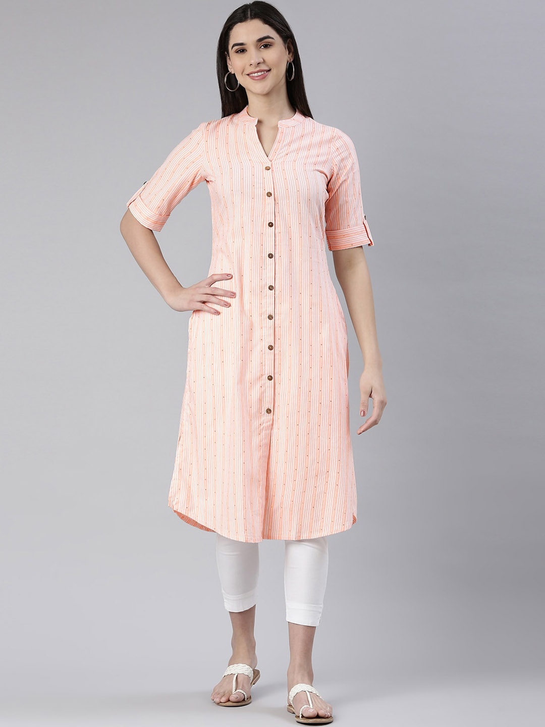 

Shaily Women Striped Thread Work Kurta, Peach