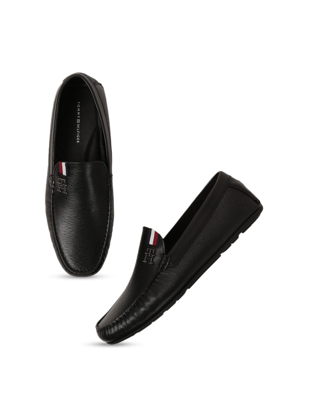

Tommy Hilfiger Men Textured Comfort Insole Leather Loafers, Black