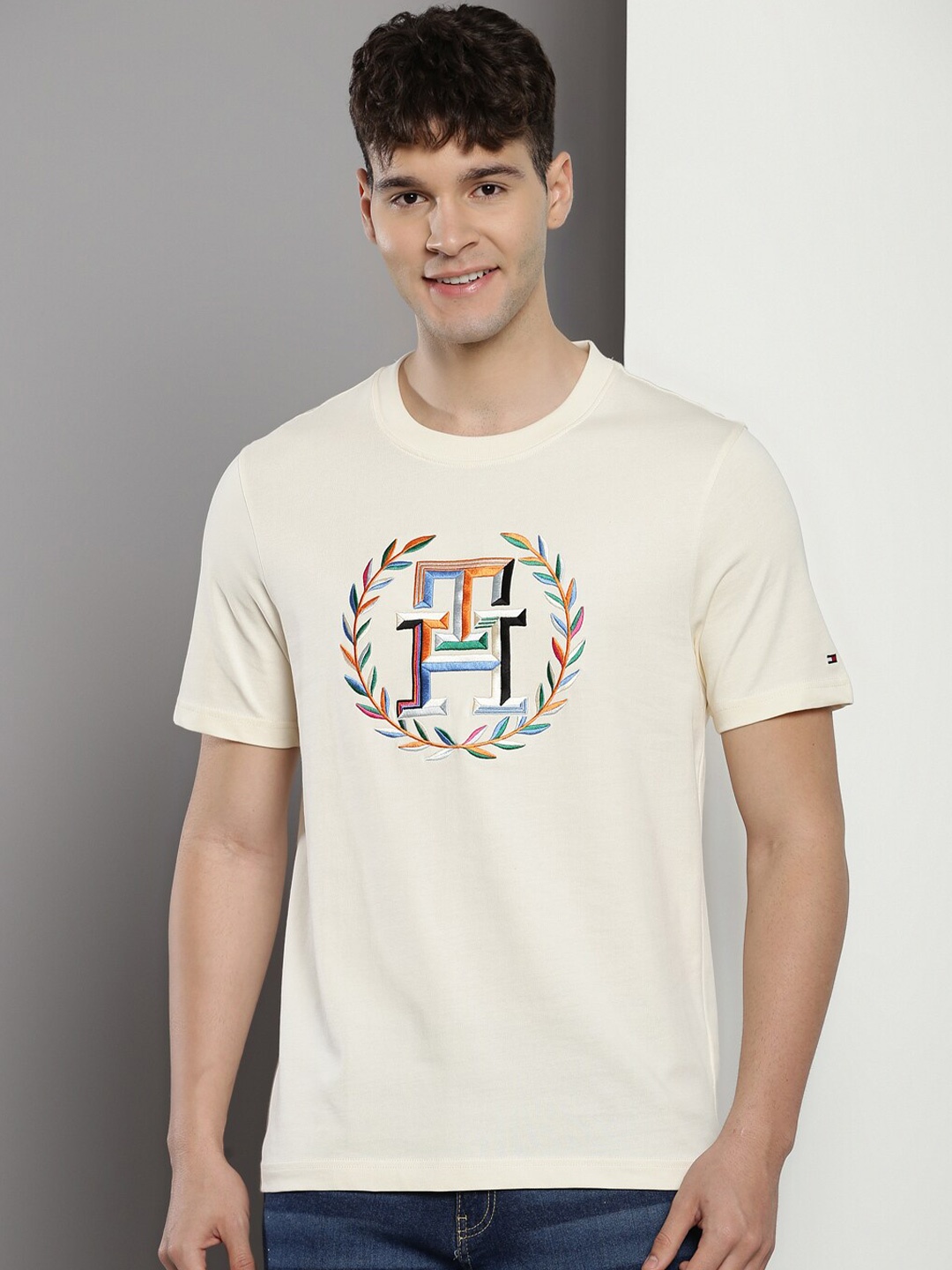 

Tommy Hilfiger Graphic Printed Pure Cotton T-shirt, Off white