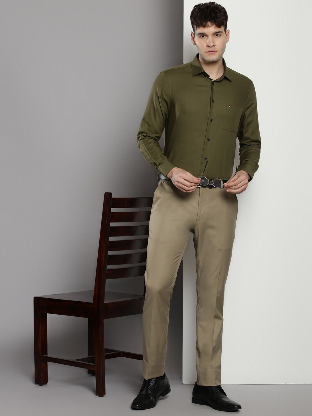 

Tommy Hilfiger Spread Collar Pure Cotton Shirt, Olive