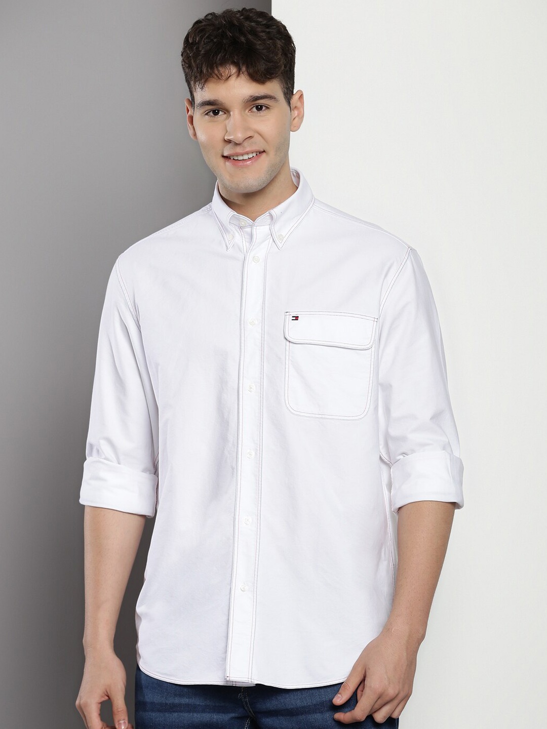 

Tommy Hilfiger Relaxed Fit Button-Down Collar Oxford Weave Pure Cotton Casual Shirt, White