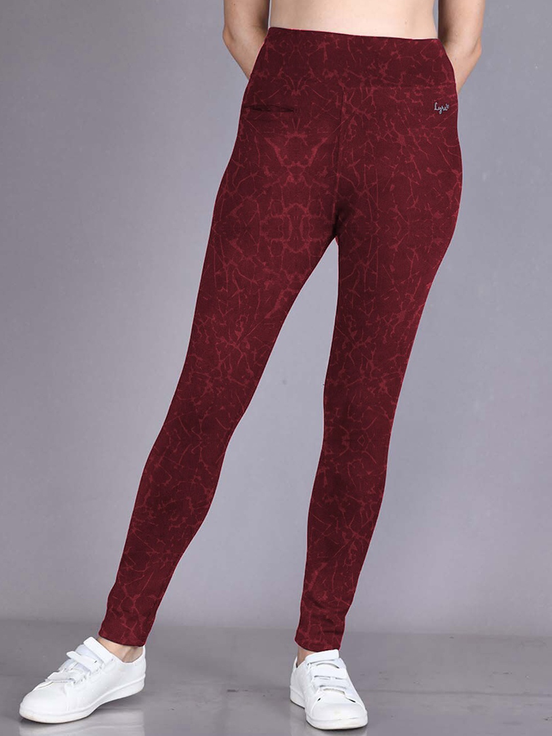 

LYRA Women Printed Fastdry & Anti Static Sports Tights, Maroon