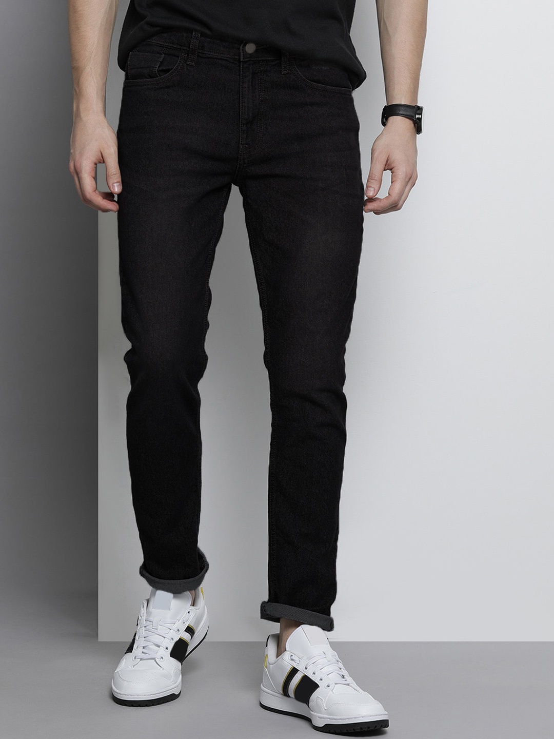 

Xee Men Comfort Slim Fit Jeans, Black