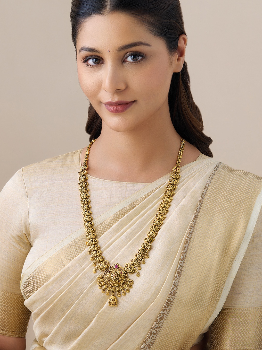 

Kushal's Fashion Jewellery Gold-Plated Antique Necklace