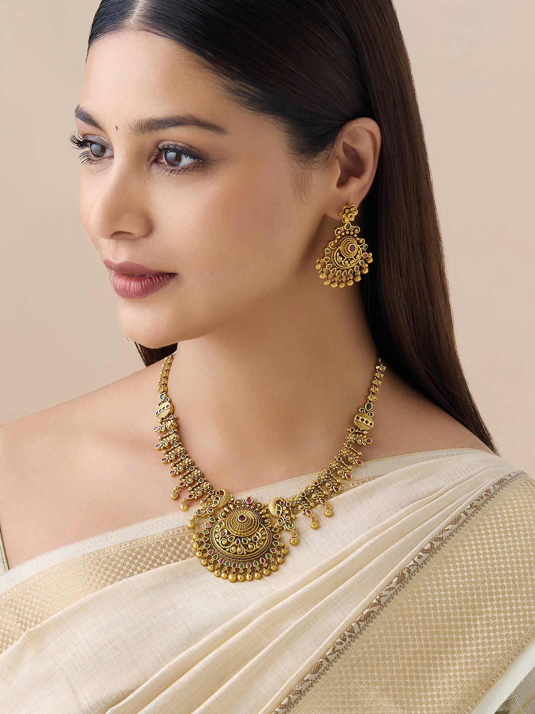 

Kushal's Fashion Jewellery Gold-Plated Stones-Studded & Beaded Antique Jewellery Set