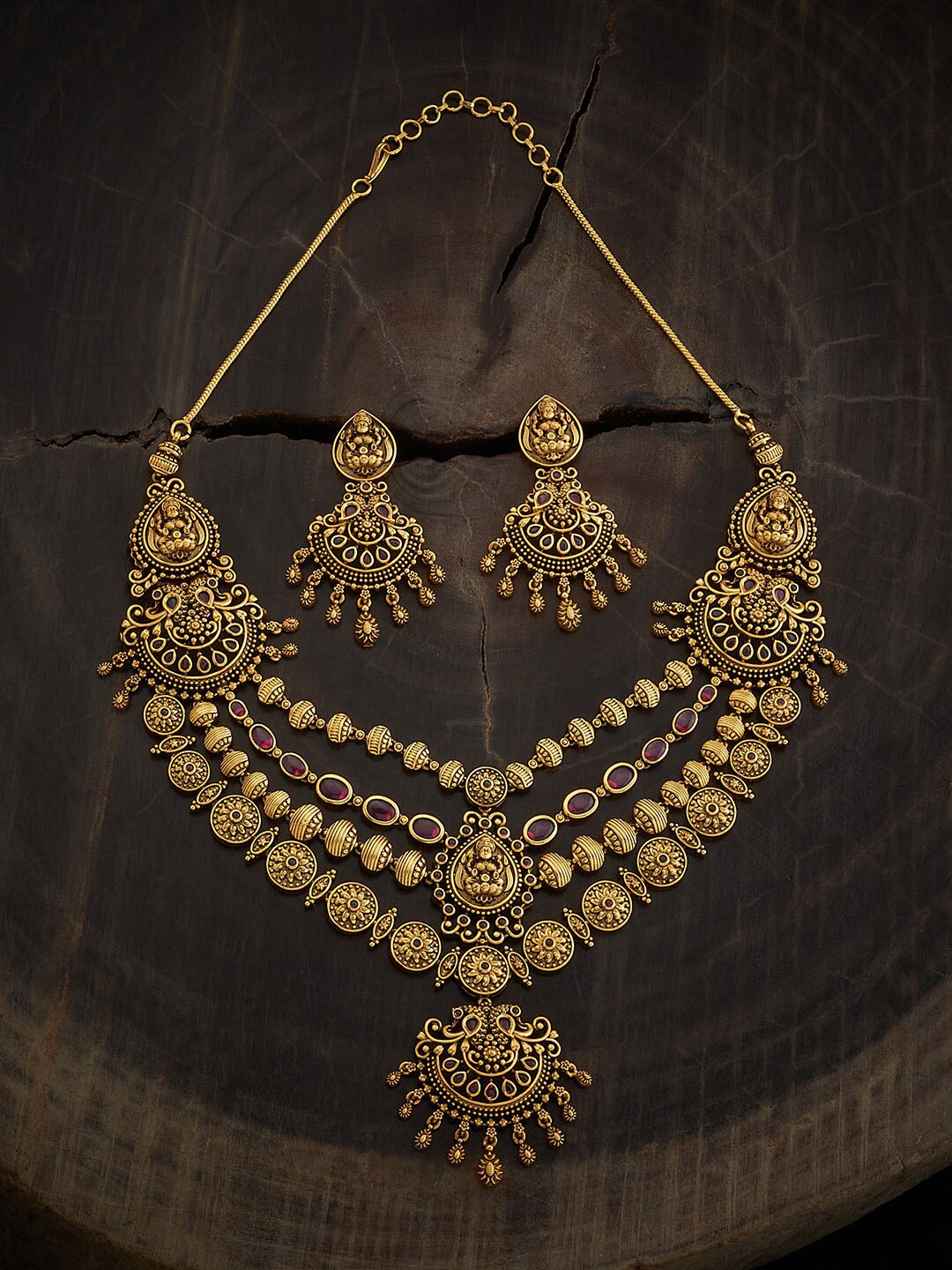 

Kushal's Fashion Jewellery Gold Plated Stones Studded Antique Jewellery Set