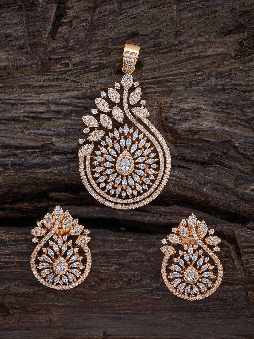 

Kushal's Fashion Jewellery Gold-Plated CZ Studded Jewellery Set
