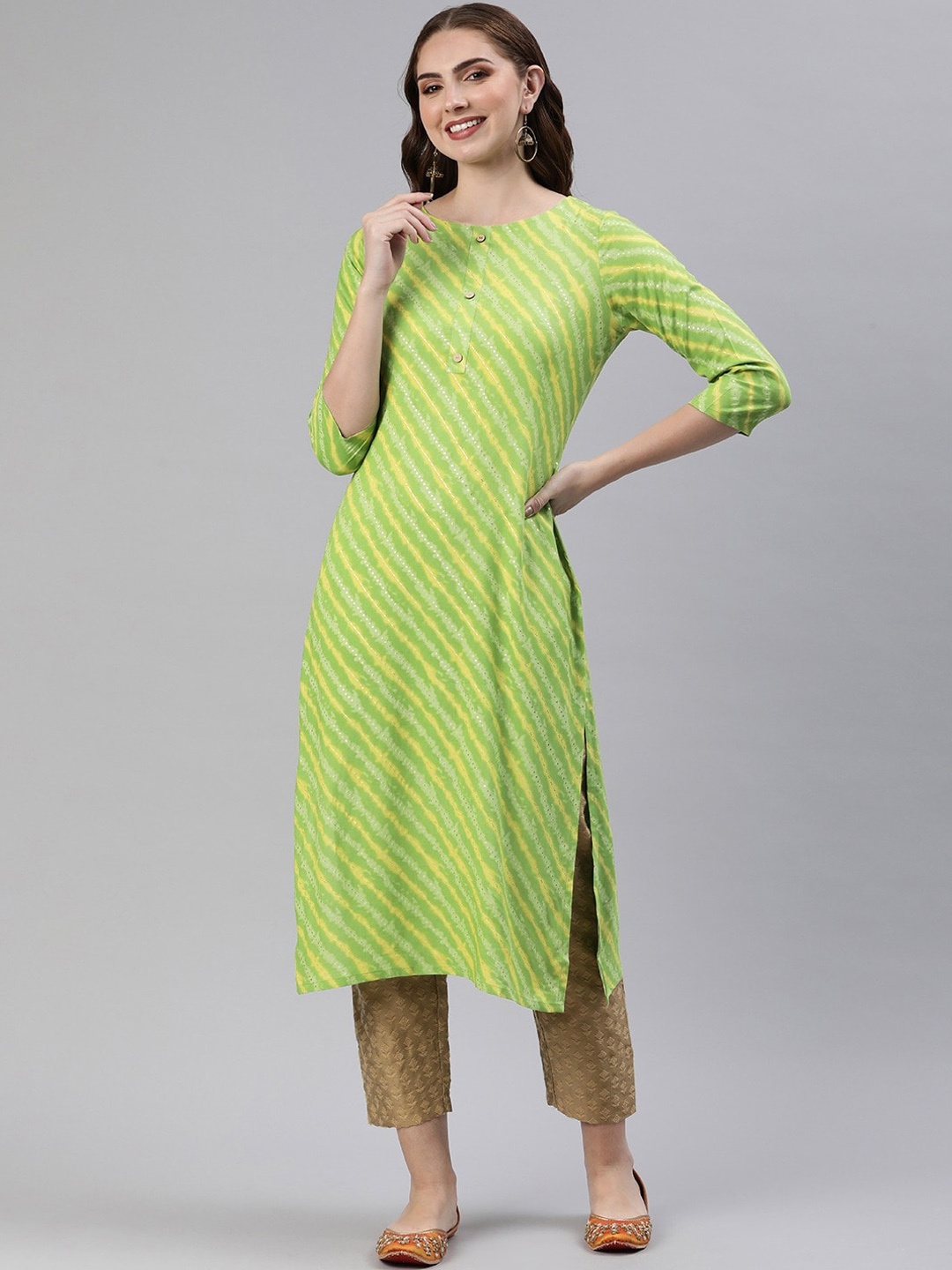

Shaily Women Striped Keyhole Neck Gotta Patti Kurta, Green