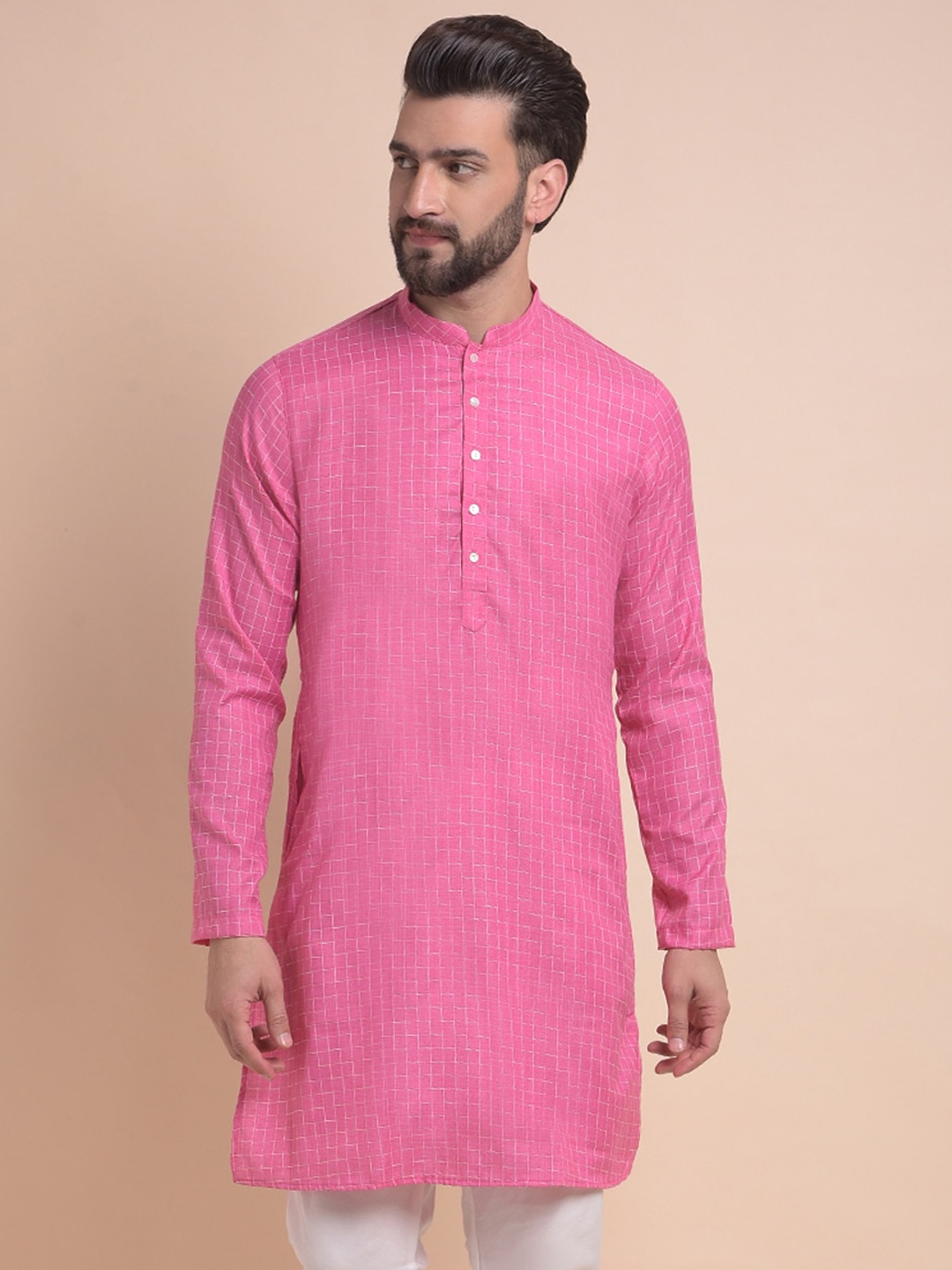 

Anouk Mandarin Collar Long Sleeves Thread Work Kurta, Pink