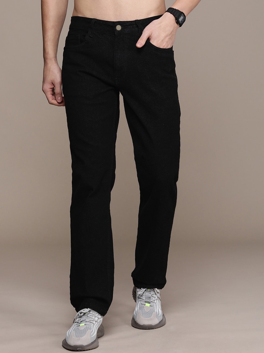 

Xee Men Comfort Slim Fit Jeans, Black