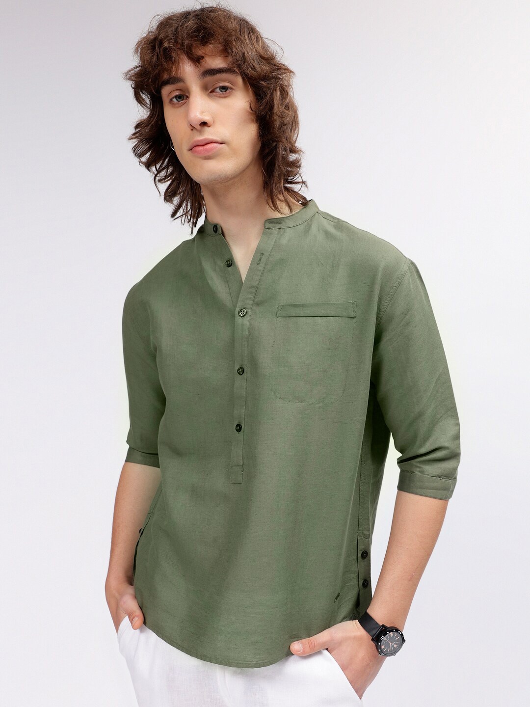 

Iconic Mandarin Collar Three-Quarter Sleeves Casual Shirt, Olive