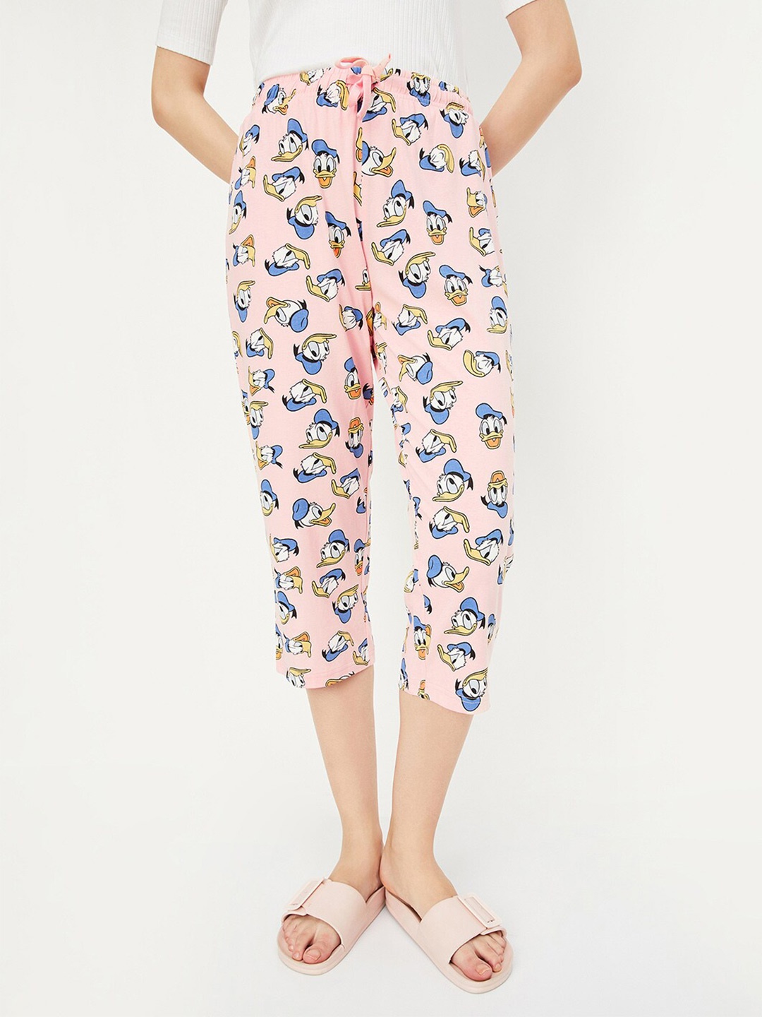 

max Women Conversational Printed Cotton Capris, Pink