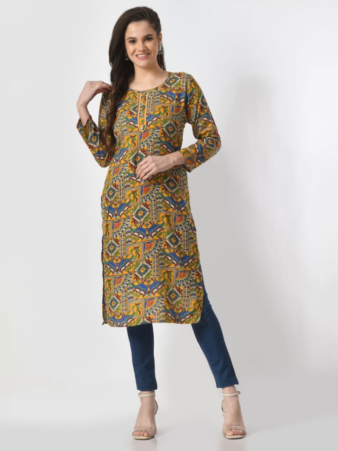 

BAESD Ethnic Motifs Printed Round Neck Straight Kurta, Yellow