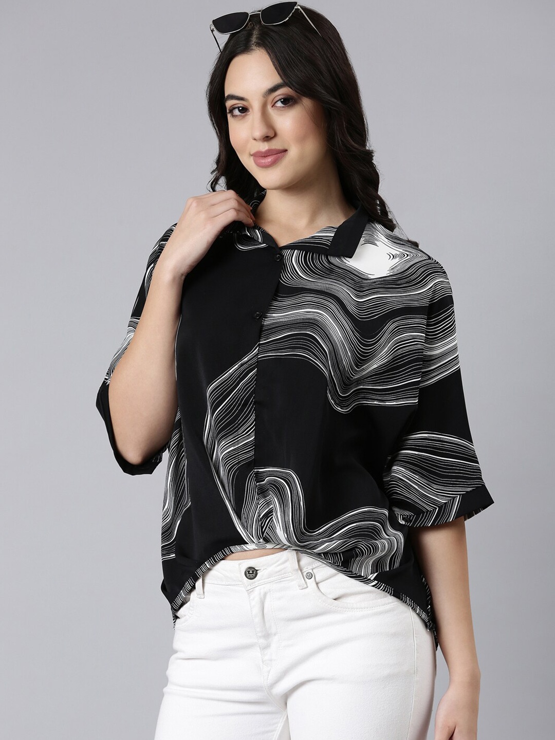 

SHOWOFF Abstract Printed Batwing Sleeve Crepe Shirt Style Over Sized Top, Black