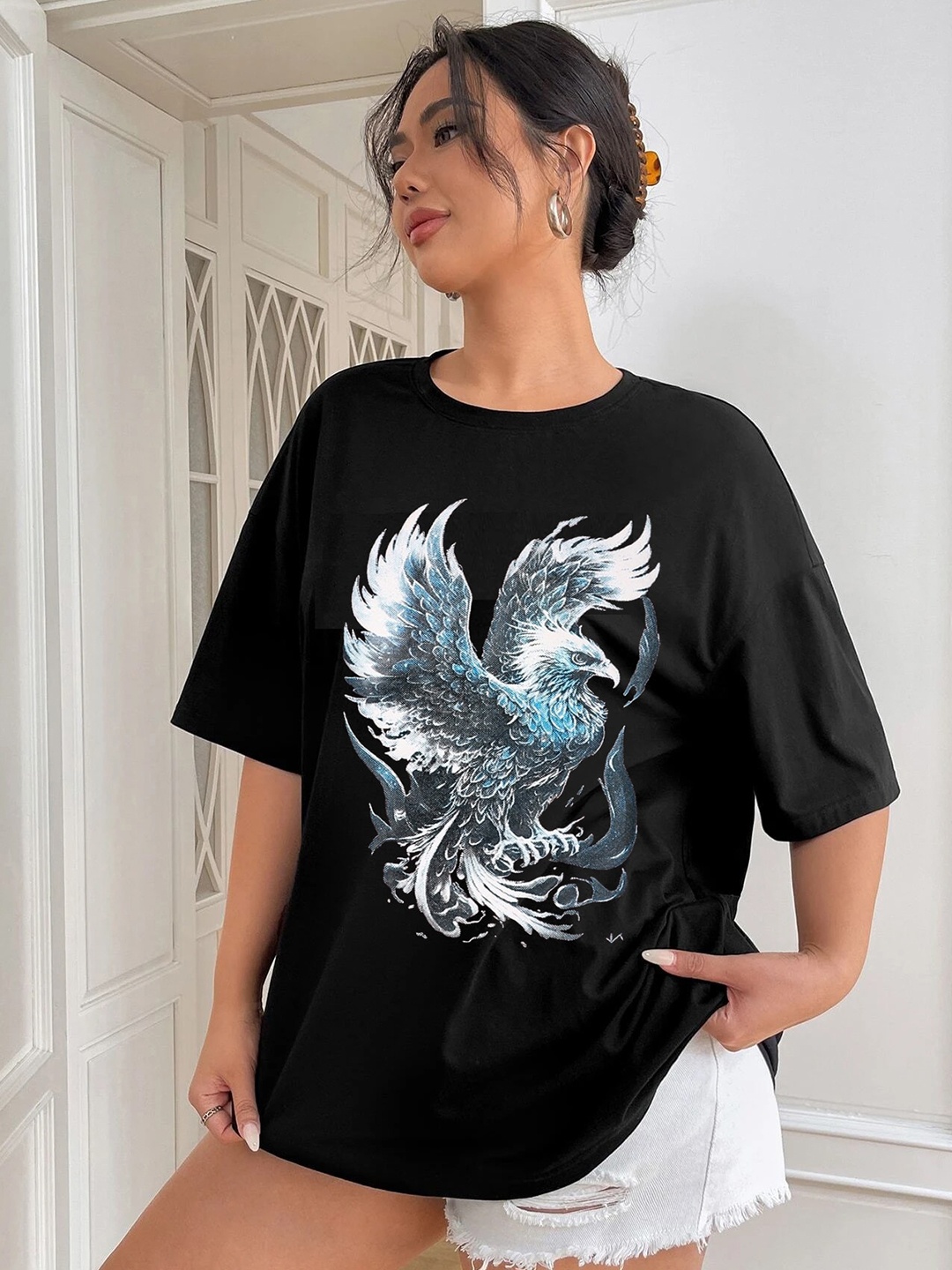

TRENDY RABBIT Graphic Printed Drop Shoulder Sleeves Cotton Oversized T-shirt, Black