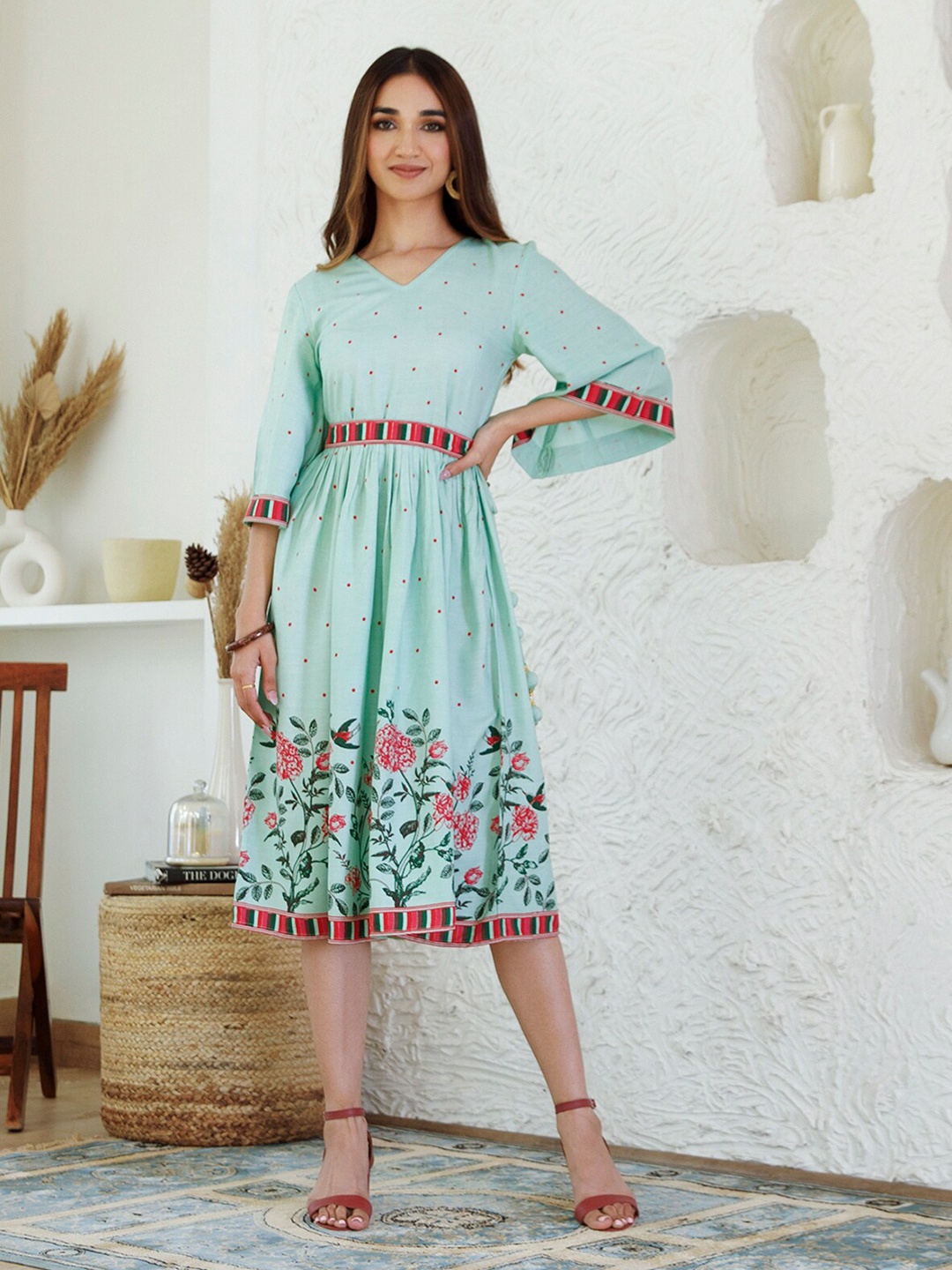 

Rustorange Floral Printed A-Line Dress with Belt, Green