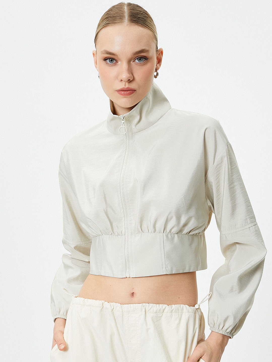

Koton Mock Collar Long Sleeves Crop Tailored Jacket, Grey