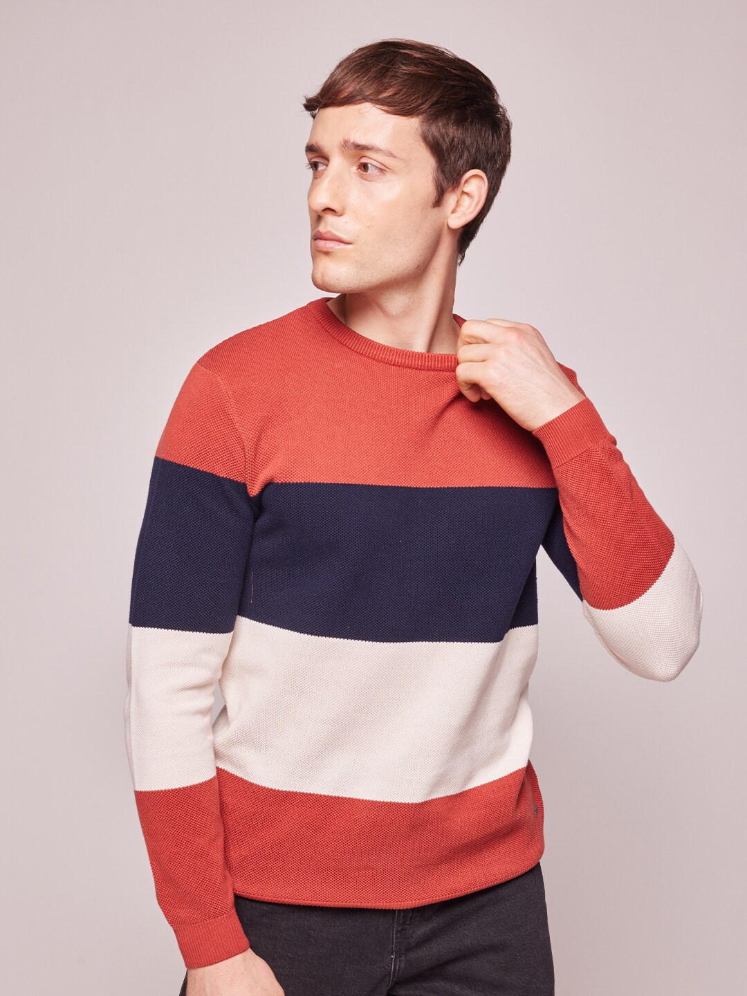 

Bombay High Men Regular Fit Colourblocked Knit Pullover, Orange