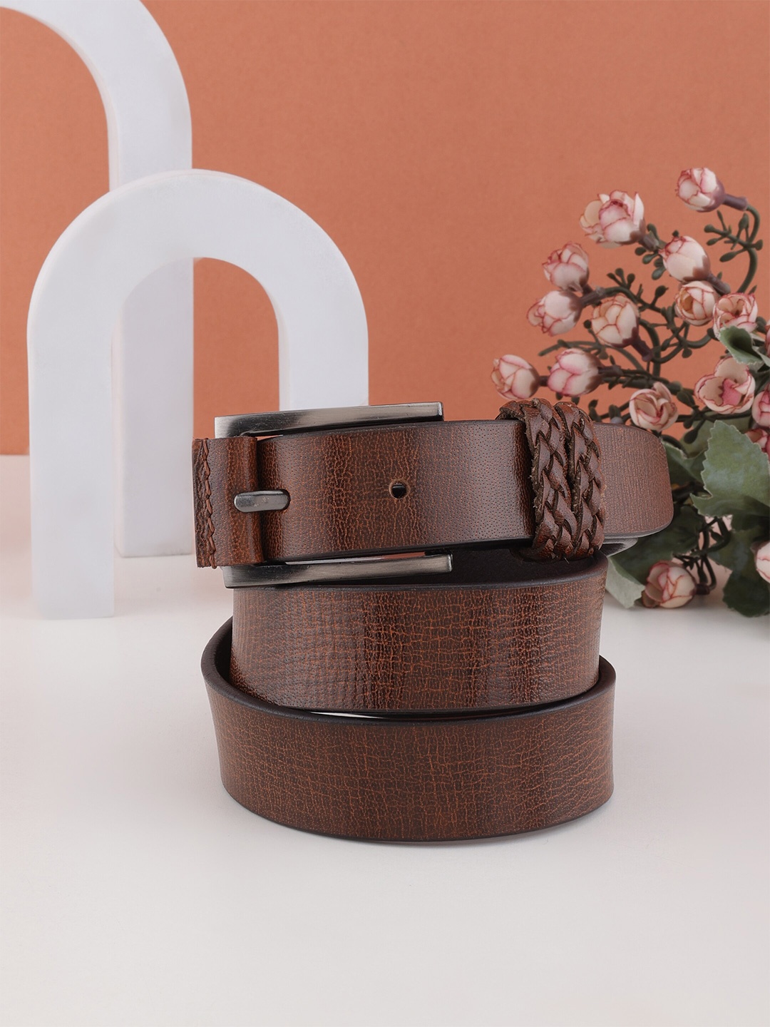 

Aditi Wasan Women Textured Leather Belt, Brown