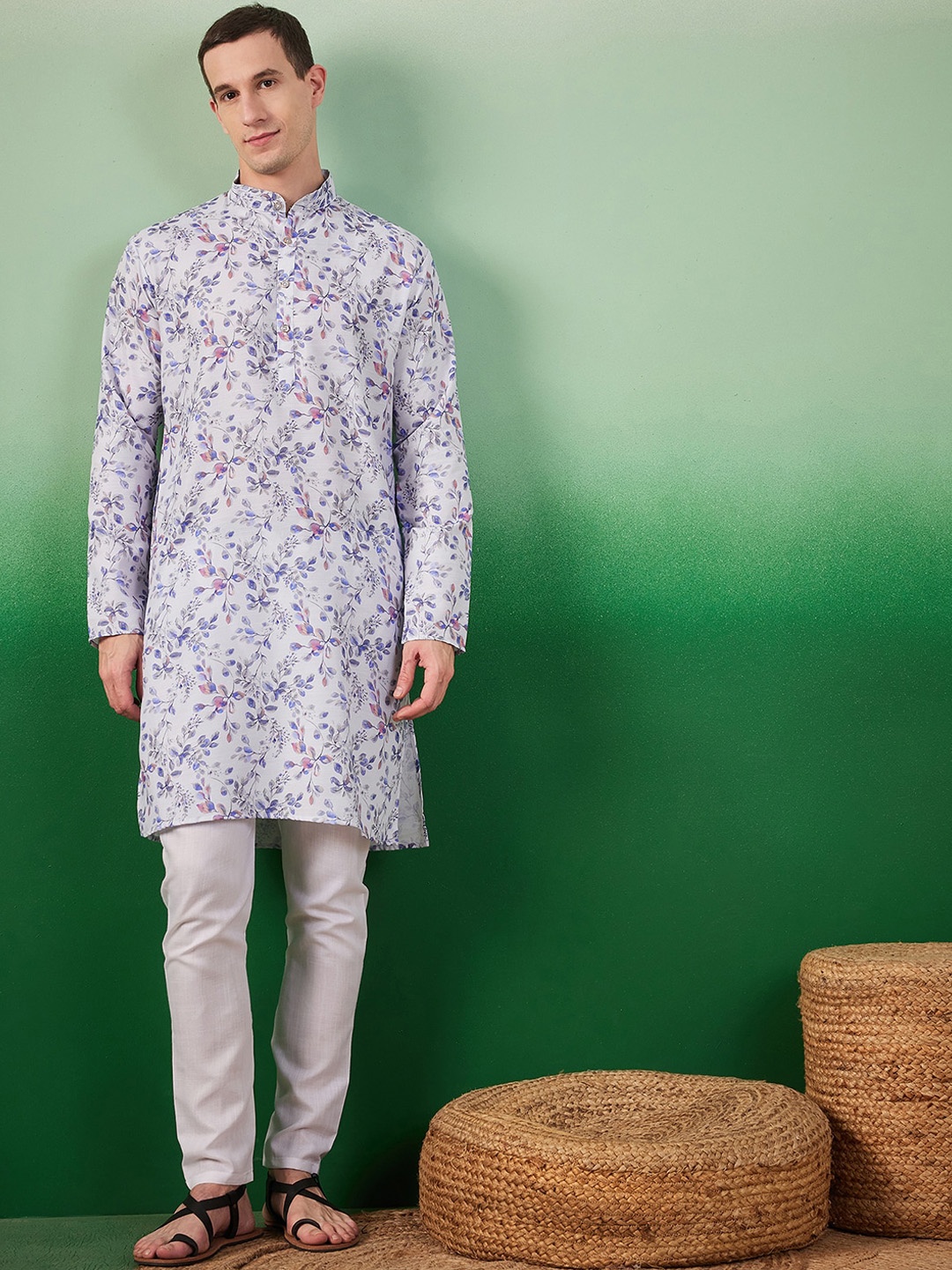 

Sangria Digital Floral Printed Band Collar Kurta With Pyjama, Blue