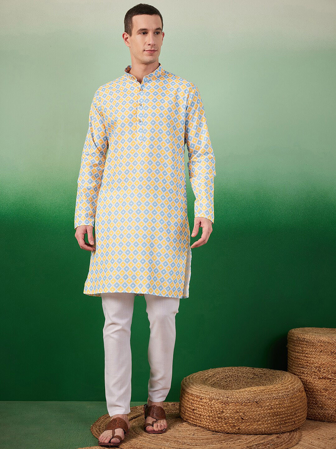 

Sangria Digital Geometric Printed Band Collar Kurta With Pyjama, Yellow
