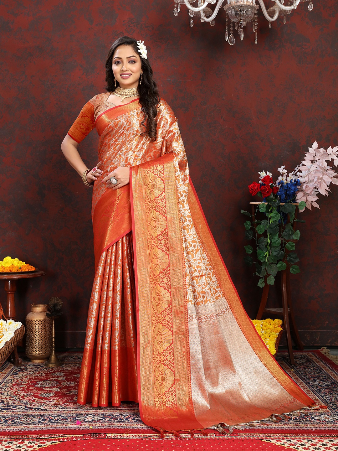 

bansari textiles Floral Woven Design Zari Silk Cotton Banarasi Saree, Red