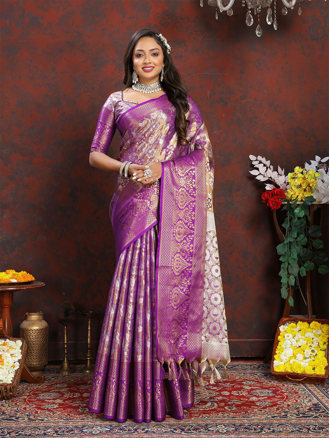 

bansari textiles Floral Woven Design Zari Silk Cotton Banarasi Saree, Purple