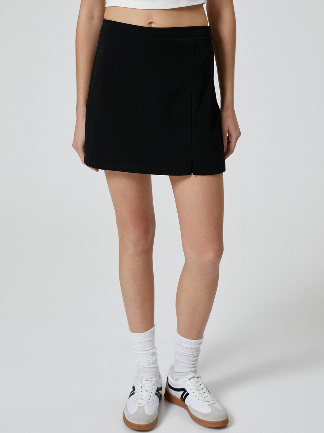 

Koton Mini Knitted Skorts, Black