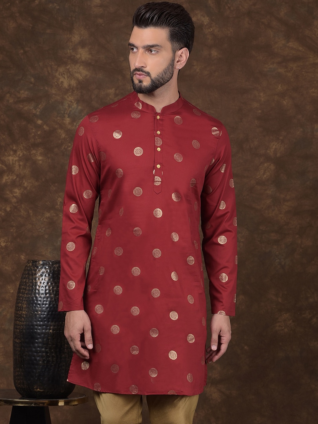

DEYANN Ethnic Motifs Cotton Silk Straight Kurta, Red